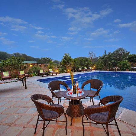 Bagh Serai - Rustic Cottage With Private Pool サワイ・マドプール エクステリア 写真